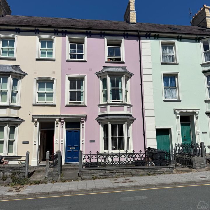 Cardigan, 03 Gwynfryn